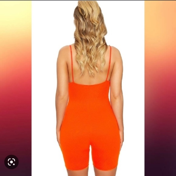 Naked wardrobe snatched romper - Picture 2 of 2